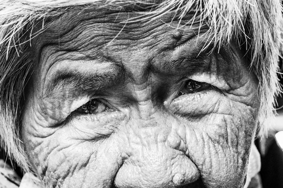 Angela de Jongh leeftijd: alles over de bekende tv-columniste