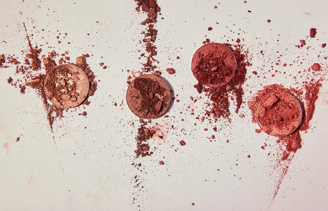 Wanneer mag je weer make-up na een ooglidcorrectie?